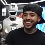 🎧🕺🏻🎮 WESTCOL y su robot 🎮🕺🏻🎧