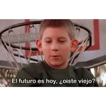 Dewey Malcom el de enmedio
