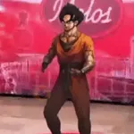 Goku bailando Random😜